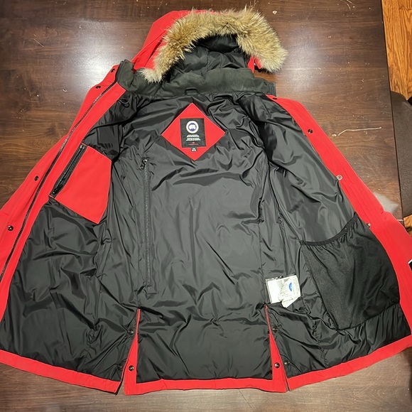 Canada Goose Youth Juniper Parker (Girls) - Picture 3 of 12